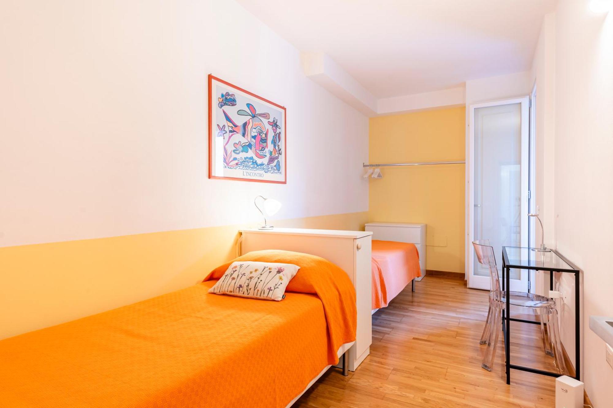 Piazza Cavallotti & Mercato Centrale Apartment! 리보르노 외부 사진