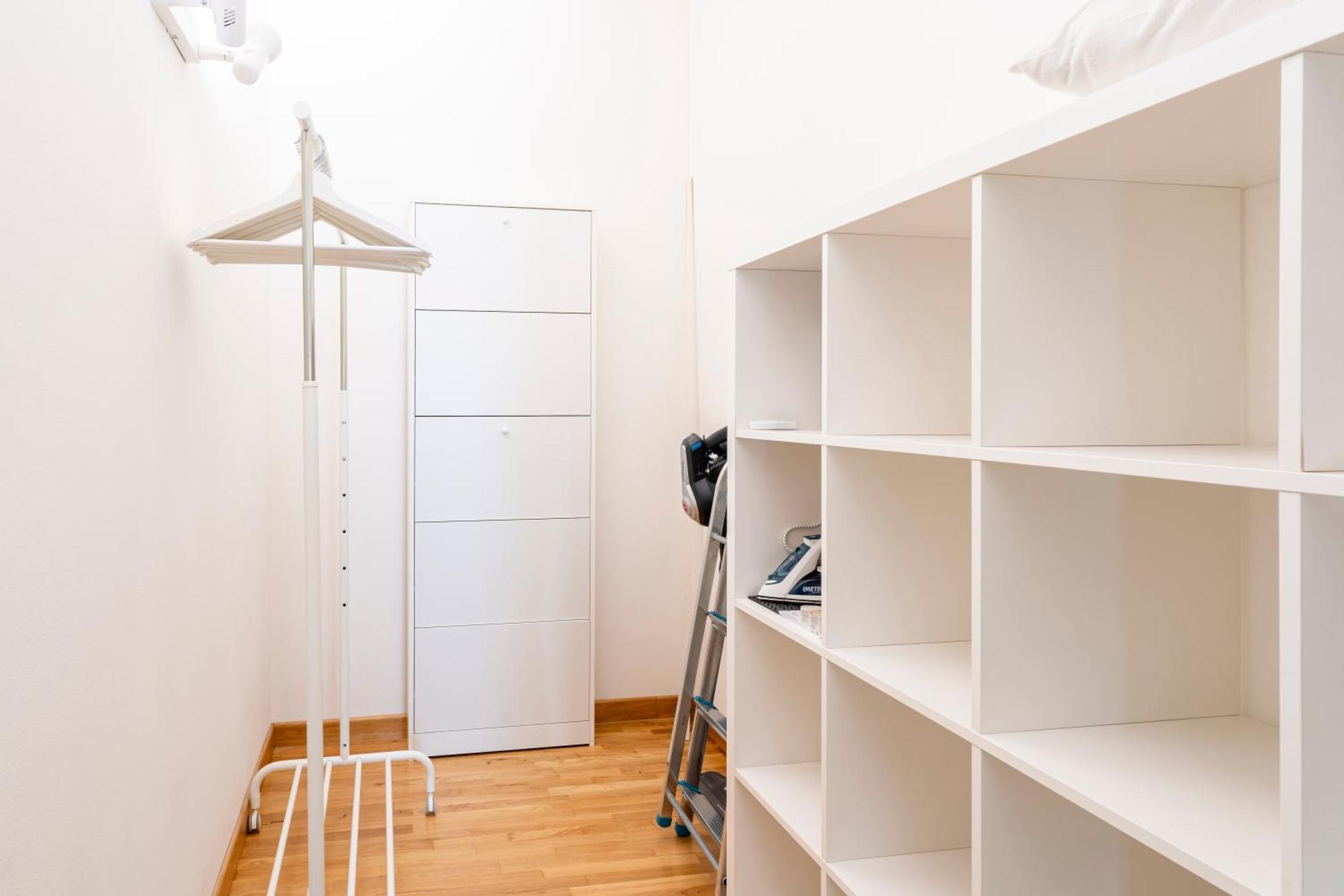 Piazza Cavallotti & Mercato Centrale Apartment! 리보르노 외부 사진